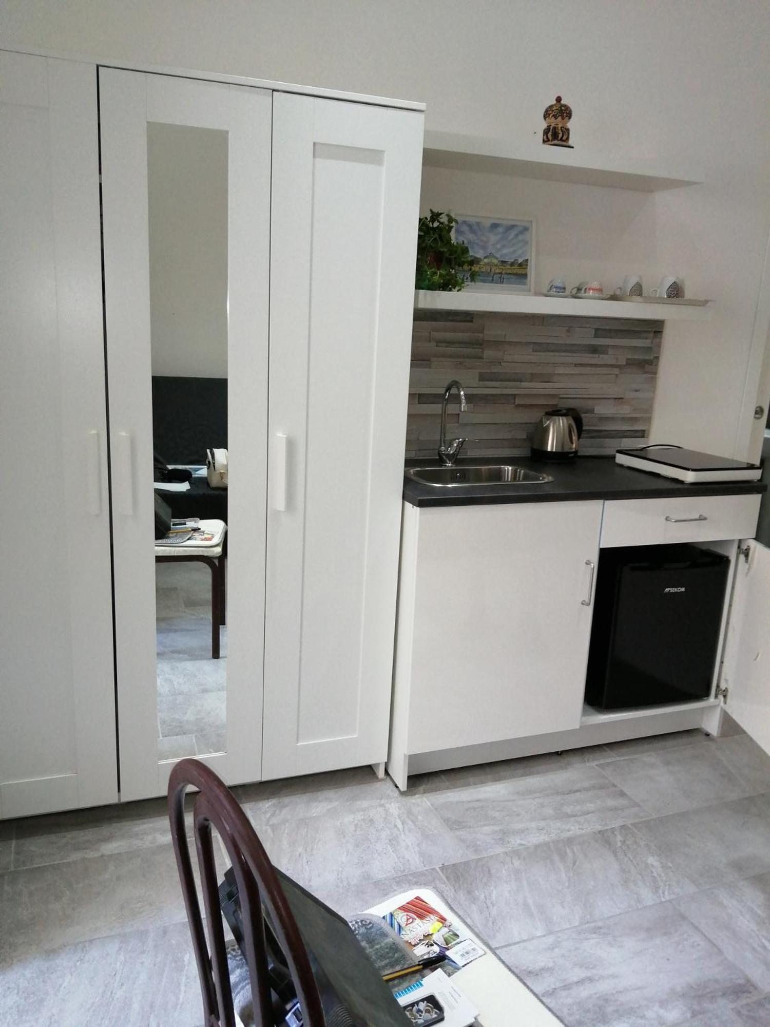 2 Passi A Napoli Bed & Breakfast Стая снимка
